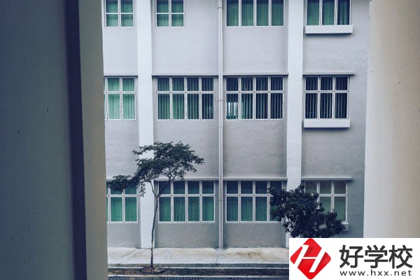 衡陽瀟湘職業(yè)中專怎么樣？有什么專業(yè)？