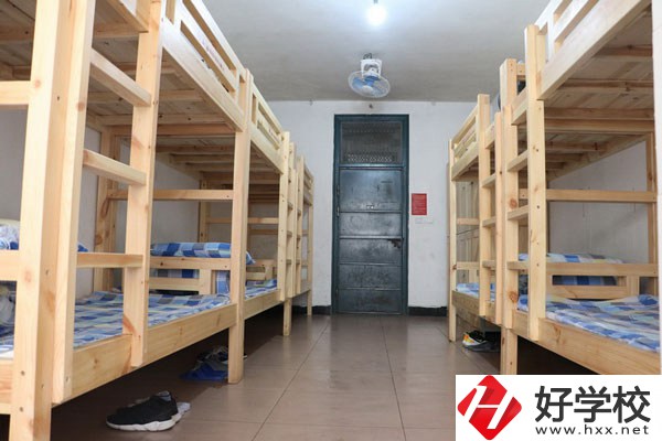 長沙航天學校環(huán)境如何？有哪些辦學優(yōu)勢？