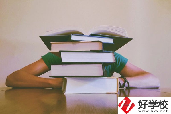 長沙高新技術(shù)工程學(xué)校的專業(yè)有哪些？教學(xué)模式有哪些？